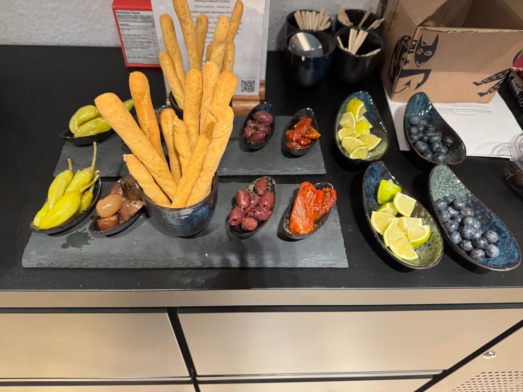 Apéro und hausgemachte Antipasti in der Weinbar Hannover